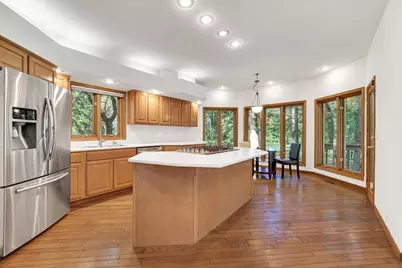 2102 Emmett Court, Valparaiso, IN 46385 - Photo 13