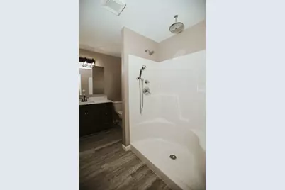 106 E Trett Street, Wheatfield, IN 46392 - Photo 21