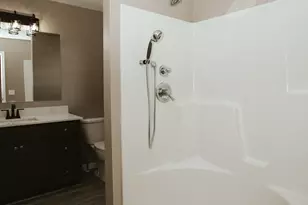 106 E Trett St, Wheatfield, IN 46392 - Photo 21