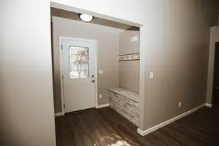 106 E Trett St, Wheatfield, IN 46392 - Photo 3