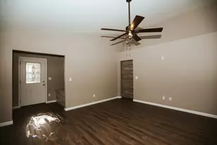 106 E Trett St, Wheatfield, IN 46392 - Photo 31