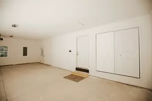 106 E Trett St, Wheatfield, IN 46392 - Photo 41