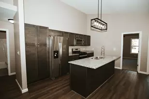 106 E Trett St, Wheatfield, IN 46392 - Photo 9