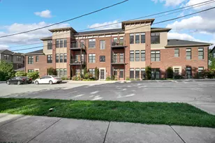 207 Academy St, Valparaiso, IN 46383 - Photo 31