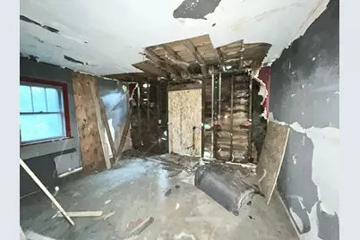 856 Kentucky Street, Gary, IN 46402 - Photo 5