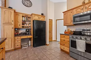 15284 N 300 W, Wheatfield, IN 46392 - Photo 21