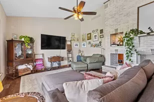 15284 N 300 W, Wheatfield, IN 46392 - Photo 9