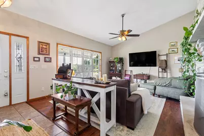 15284 N 300 W, Wheatfield, IN 46392 - Photo 7