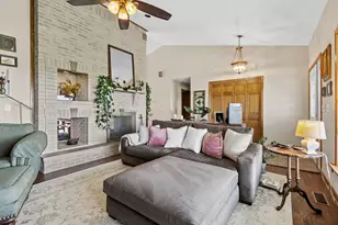 15284 N 300 W, Wheatfield, IN 46392 - Photo 11