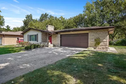 744 S Court Street, Crown Point, IN 46307 - Photo 3