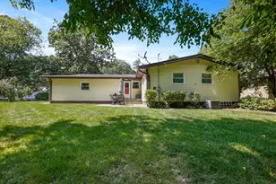 744 S Court St, Crown Point, IN 46307 - Photo 31