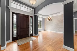 2655 Vivante Dr, Valparaiso, IN 46385 - Photo 5