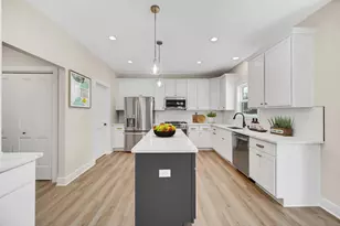 346 Cherry Hill St, Valparaiso, IN 46385 - Photo 7