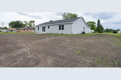 855 N Matheson Avenue, Rensselaer, IN 47978 - Photo 7