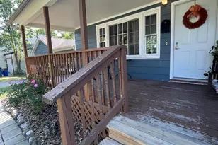 301 Hoffman St, Crown Point, IN 46307 - Photo 3