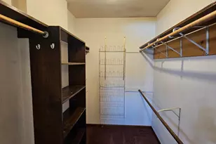 9123 Crestwood Ct, Munster, IN 46321 - Photo 13