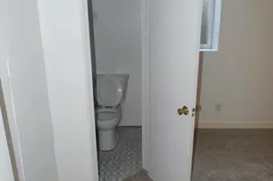 2868 Elkhart St, Lake Station, IN 46405 - Photo 33