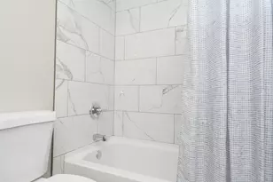 7020 Harrison St, Merrillville, IN 46410 - Photo 19