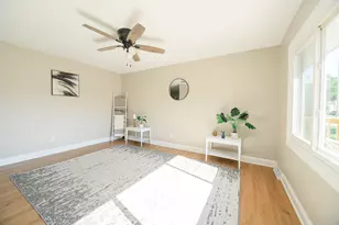 7020 Harrison St, Merrillville, IN 46410 - Photo 5