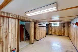 737 Cherry St, Hammond, IN 46324 - Photo 37