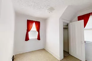 737 Cherry St, Hammond, IN 46324 - Photo 25