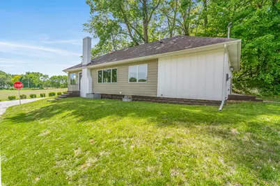 7014 N Bungalow Drive, New Carlisle, IN 46552 - Photo 9