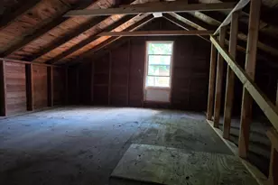 7014 N Bungalow Dr, New Carlisle, IN 46552 - Photo 95