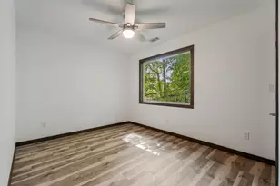 7014 N Bungalow Dr, New Carlisle, IN 46552 - Photo 41