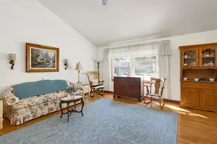 3216 W Greenbriar Ln, La Porte, IN 46350 - Photo 9