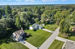 3216 W Greenbriar Ln, La Porte, IN 46350 - Photo 33