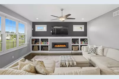 13028 Waterleaf Drive, Saint John, IN 46373 - Photo 7