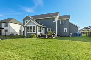 13028 Waterleaf Dr, Saint John, IN 46373 - Photo 31