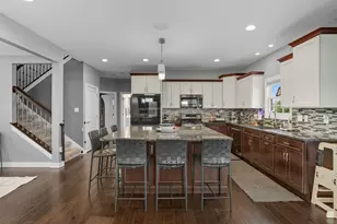 13028 Waterleaf Dr, Saint John, IN 46373 - Photo 7