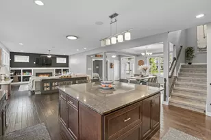 13028 Waterleaf Dr, Saint John, IN 46373 - Photo 5