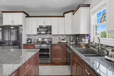 13028 Waterleaf Drive, Saint John, IN 46373 - Photo 3