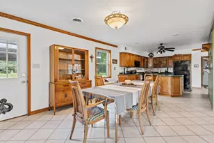 2549 E 1100 N, Demotte, IN 46310 - Photo 7