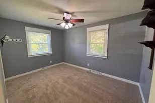 87 Kaper Ln, Valparaiso, IN 46383 - Photo 7