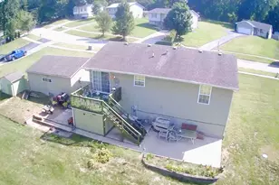 4286 Deer Run Ct, Lake Station, IN 46405 - Photo 41