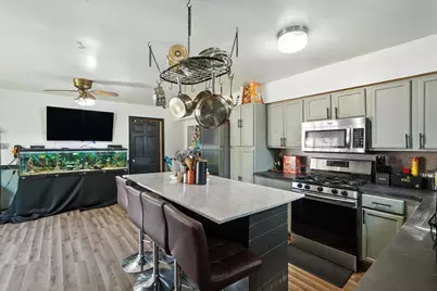 3740 E 29th Avenue, Lake Station, IN 46405 - Photo 5