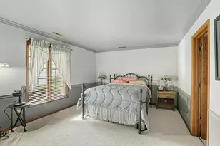 1523 Maple Pl, Schererville, IN 46375 - Photo 11