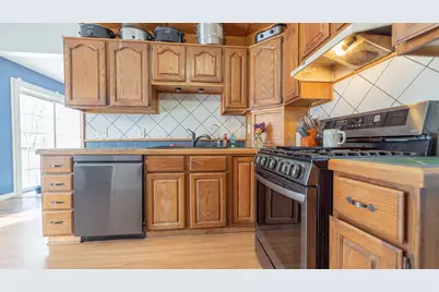 2418 Peach Street, Portage, IN 46368 - Photo 7