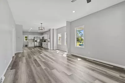 4239 Carolina Street, Gary, IN 46409 - Photo 7