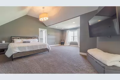 520 E 700 N, Valparaiso, IN 46383 - Photo 23