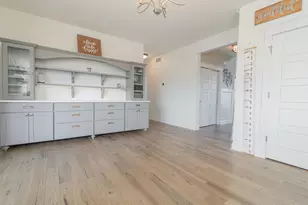 520 E 700 N, Valparaiso, IN 46383 - Photo 9