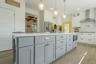 520 E 700 N, Valparaiso, IN 46383 - Photo 7