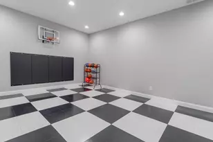 520 E 700 N, Valparaiso, IN 46383 - Photo 45