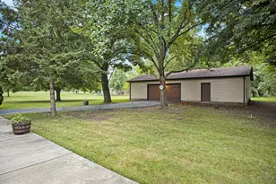 351 Burlington Beach Rd, Valparaiso, IN 46383 - Photo 5