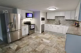 1232 W 650 N, La Porte, IN 46350 - Photo 13