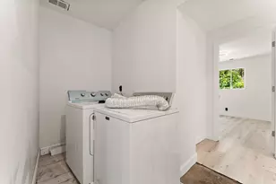 3449 Buchanan St, Gary, IN 46408 - Photo 9