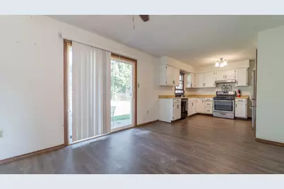 6698 Monument Avenue, Portage, IN 46368 - Photo 11